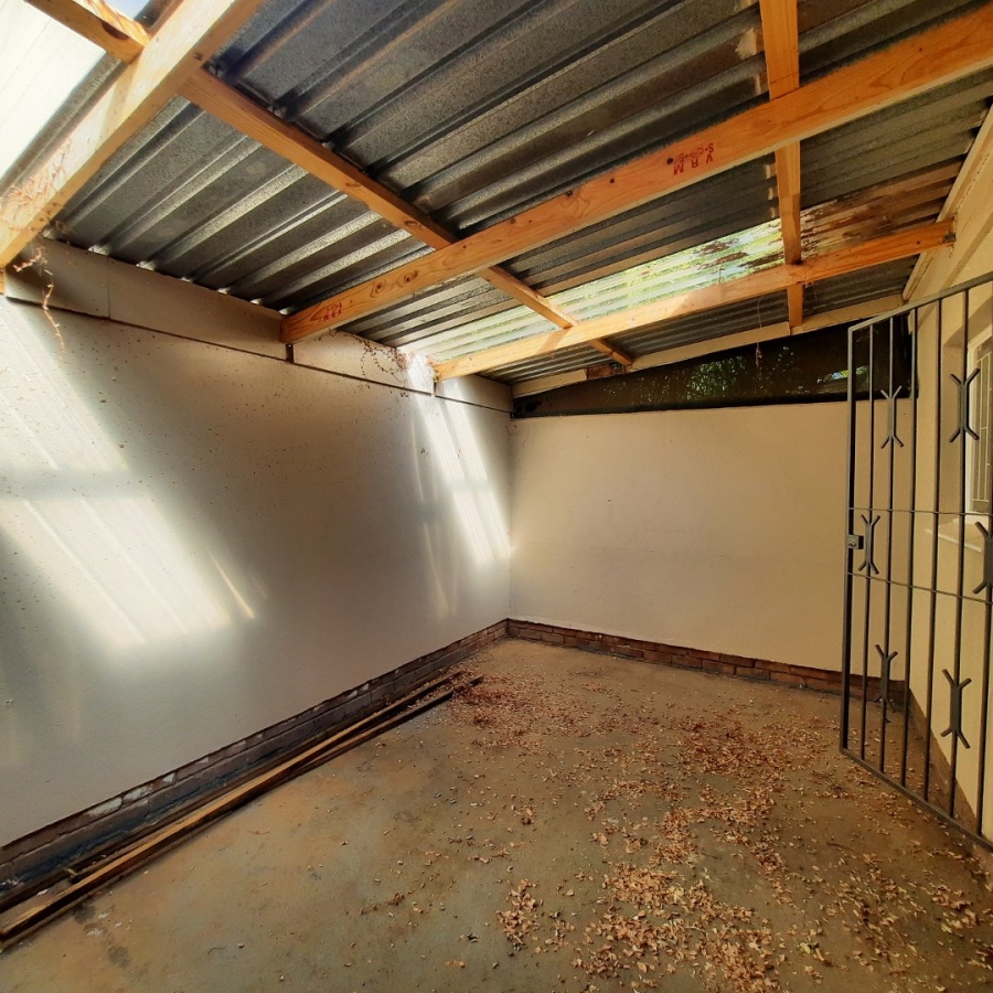 3 Bedroom Property for Sale in Langenhovenpark Free State
